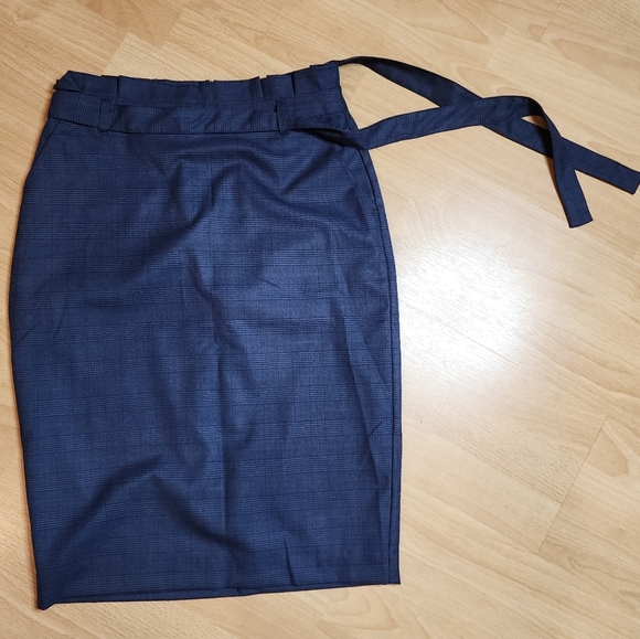 NWT Banana Republic Blue Plaid Pencil Midi Suit Skirt Removable Belt Pocket Sz 0 - Picture 7 of 15